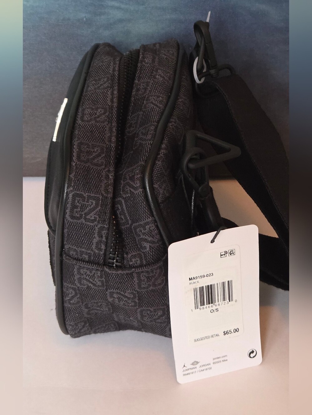 Jordan Flight Club Bag With Straps NWT - Picture 10 of 16
